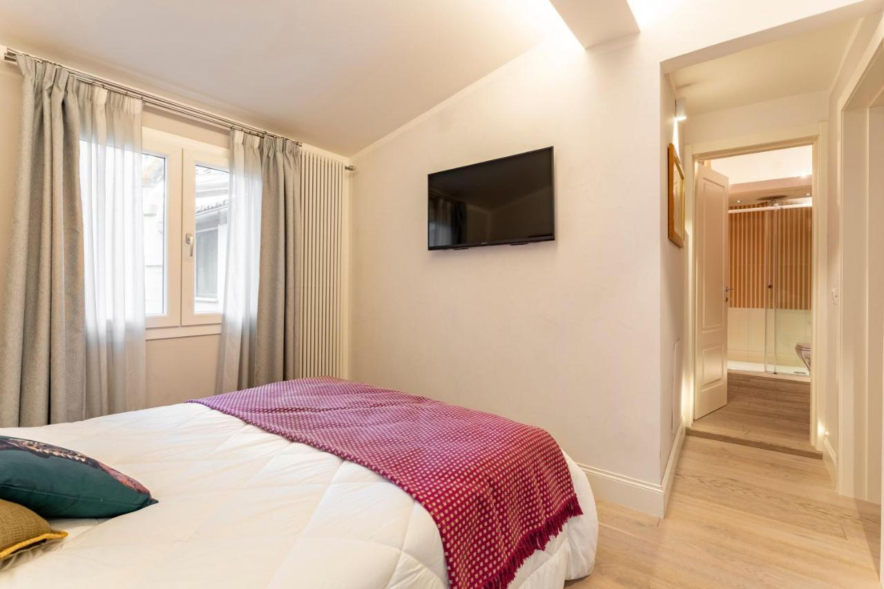 Art Apartment Luxury Sofia Suite フィレンツェ エクステリア 写真